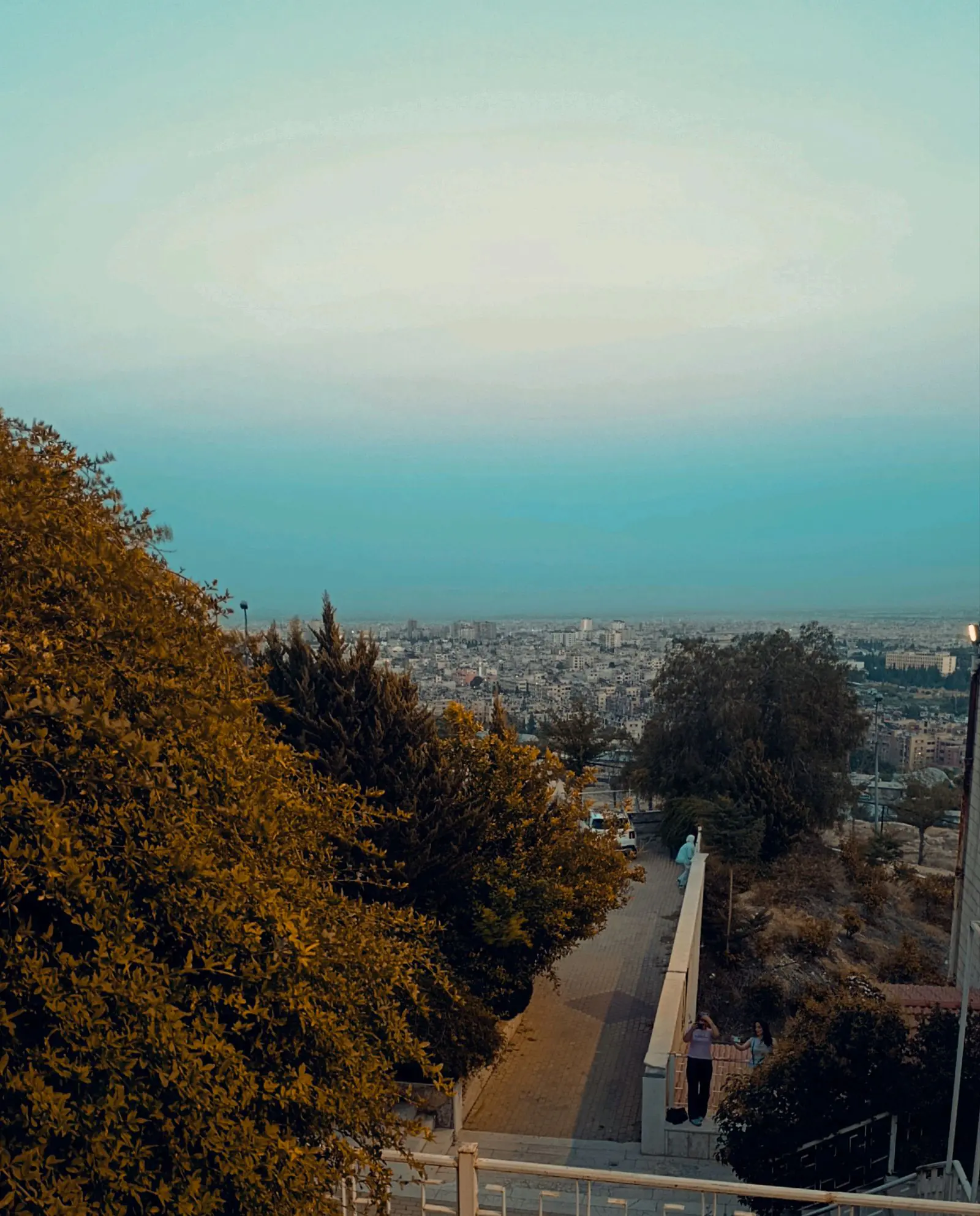 مكان لطيف وبرأيي بنصح فيه🤍